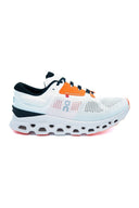 ON RUNNING Cloudstratus 3 | STATION