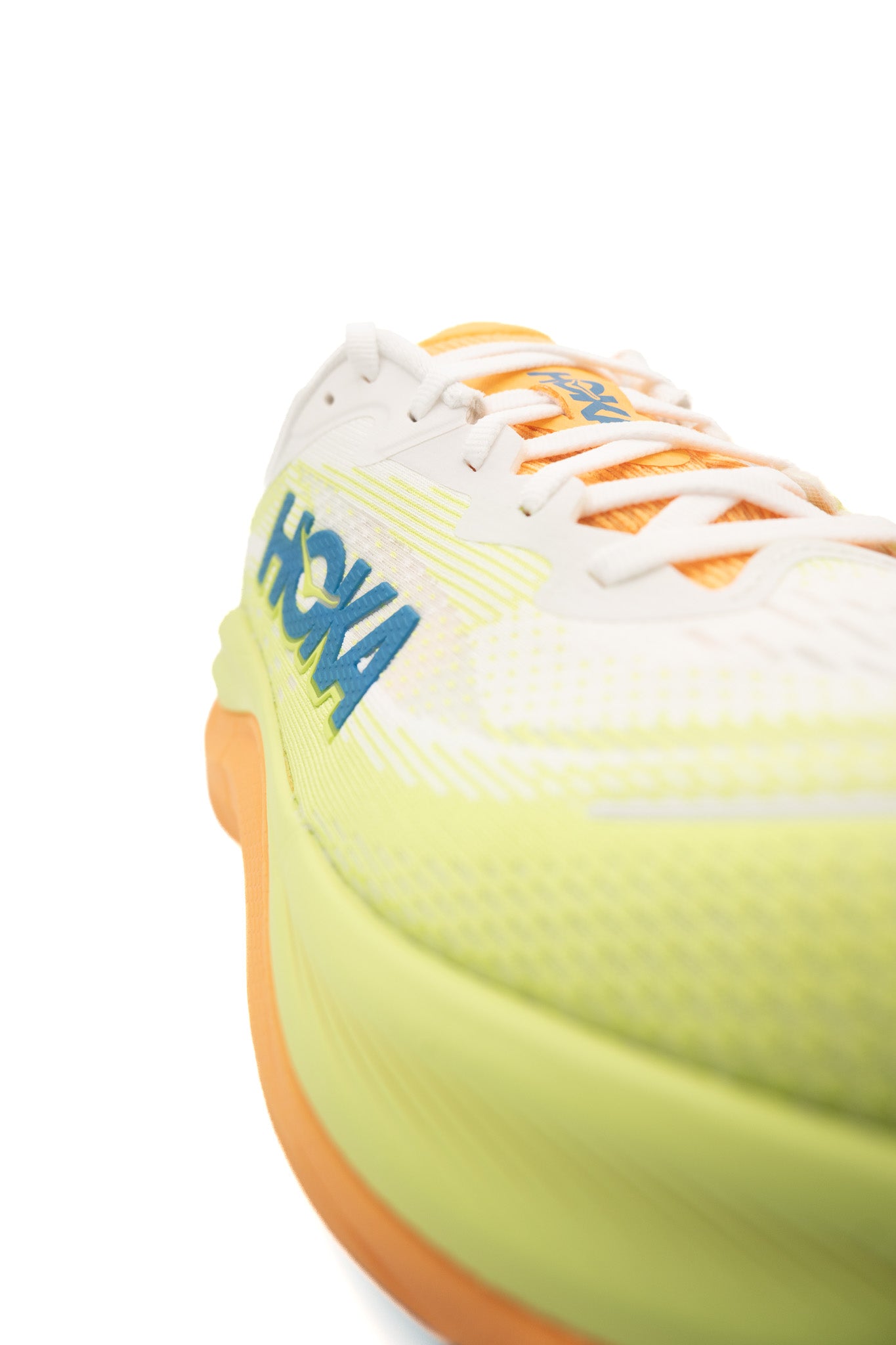 HOKA M Skyflow | STATION 