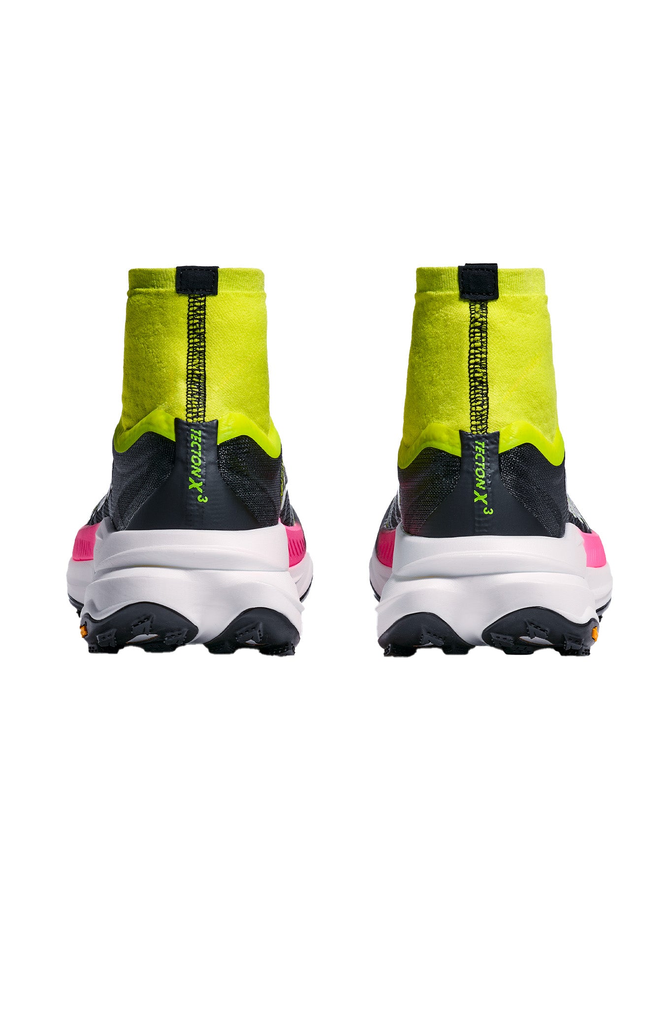 HOKA Tecton X 3 M STATION 