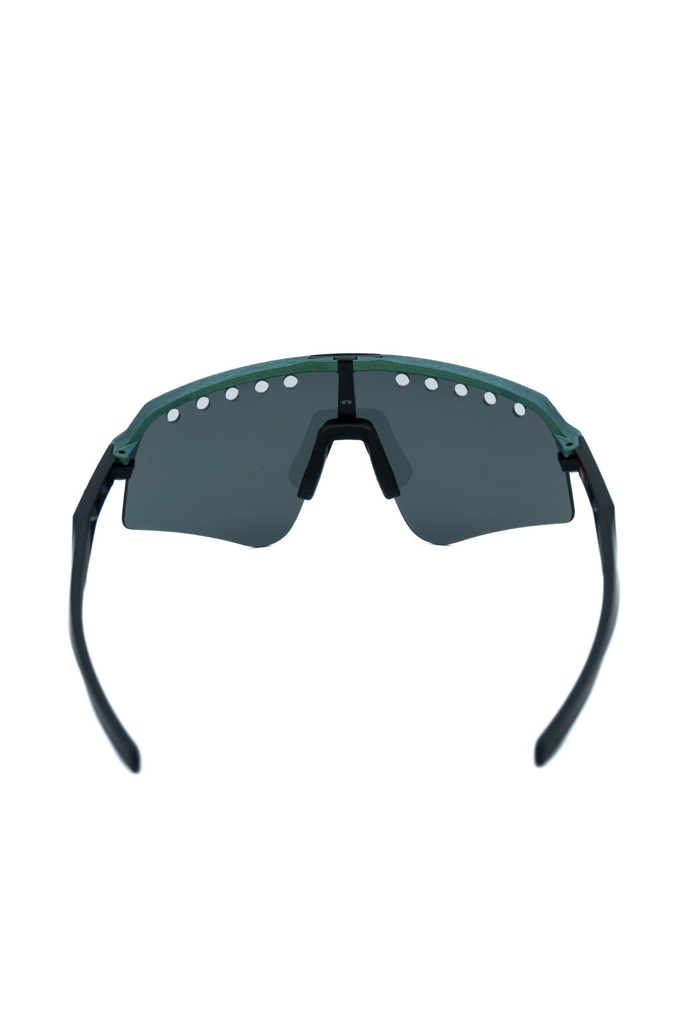 OAKLEY SUTRO LITE SWEEP | STATION 