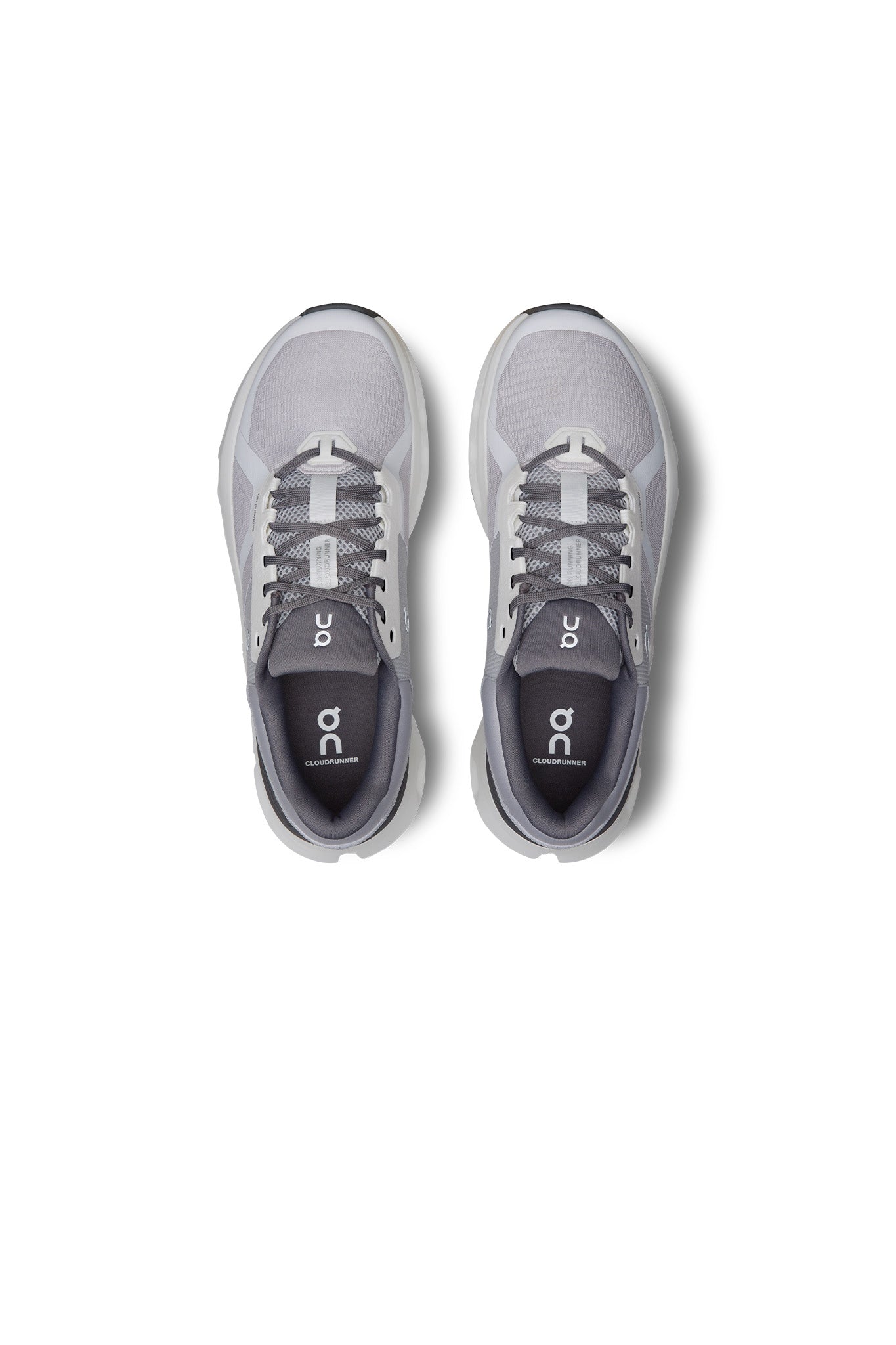 ON RUNNING Cloudrunner 2 M STATION 