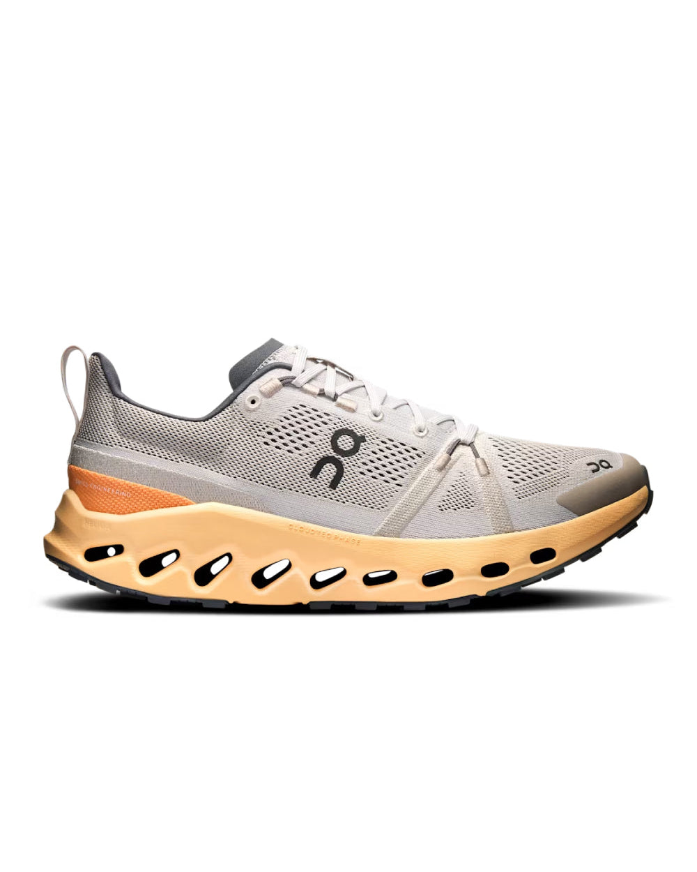 On running Cloudsurfer Trail M | STATION 