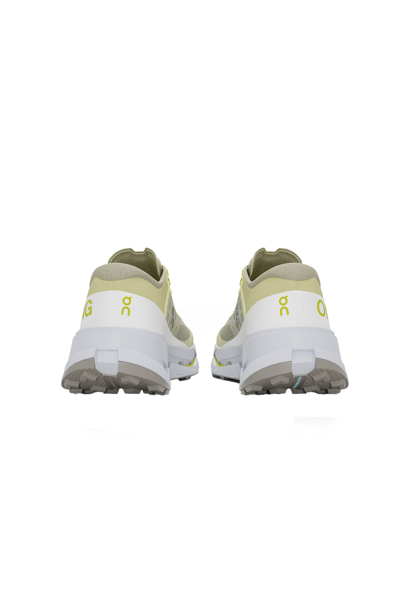 ON RUNNING Cloudultra 3 W STATION 