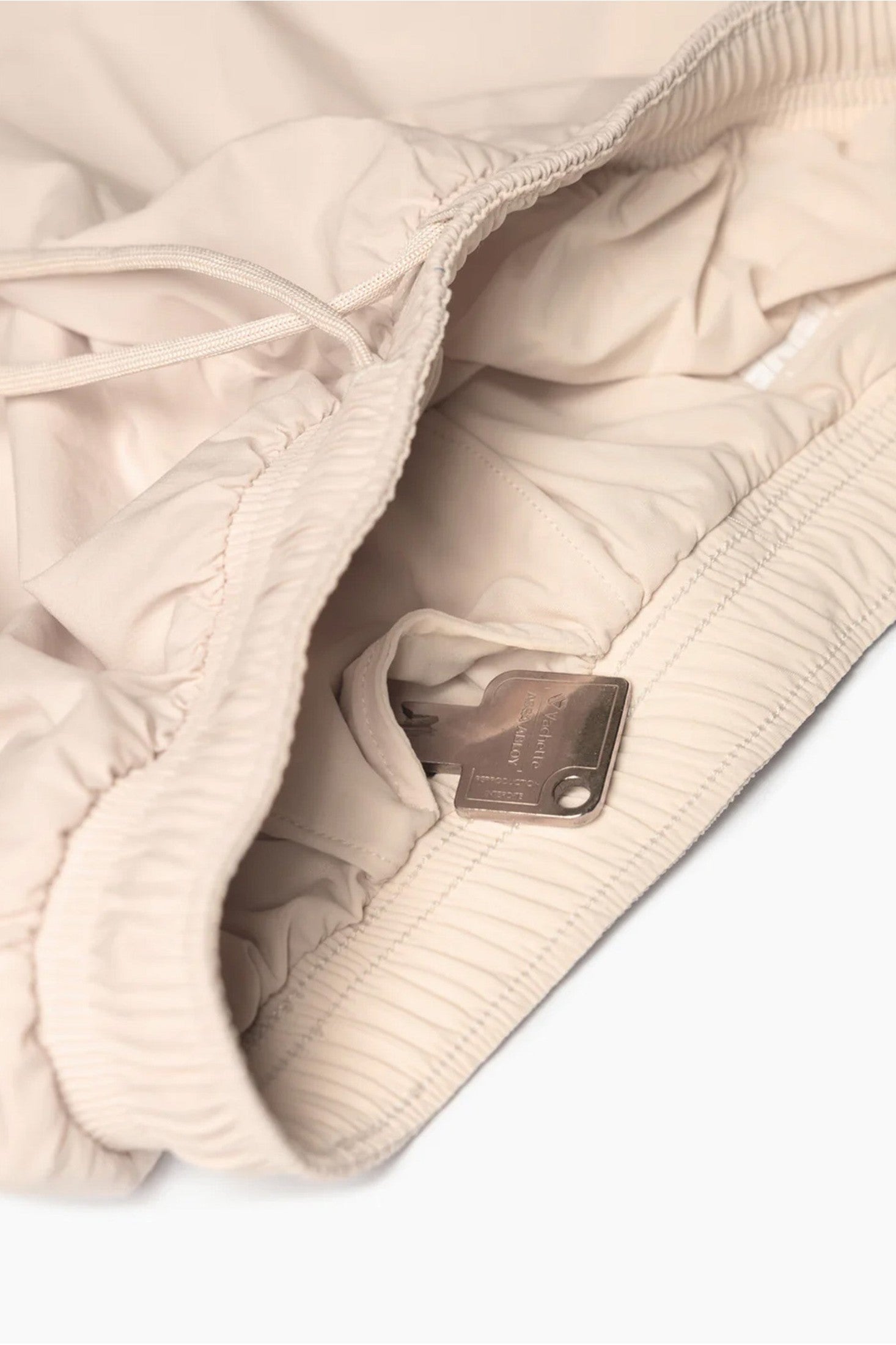 PEAUFINE Essential Short STATION 