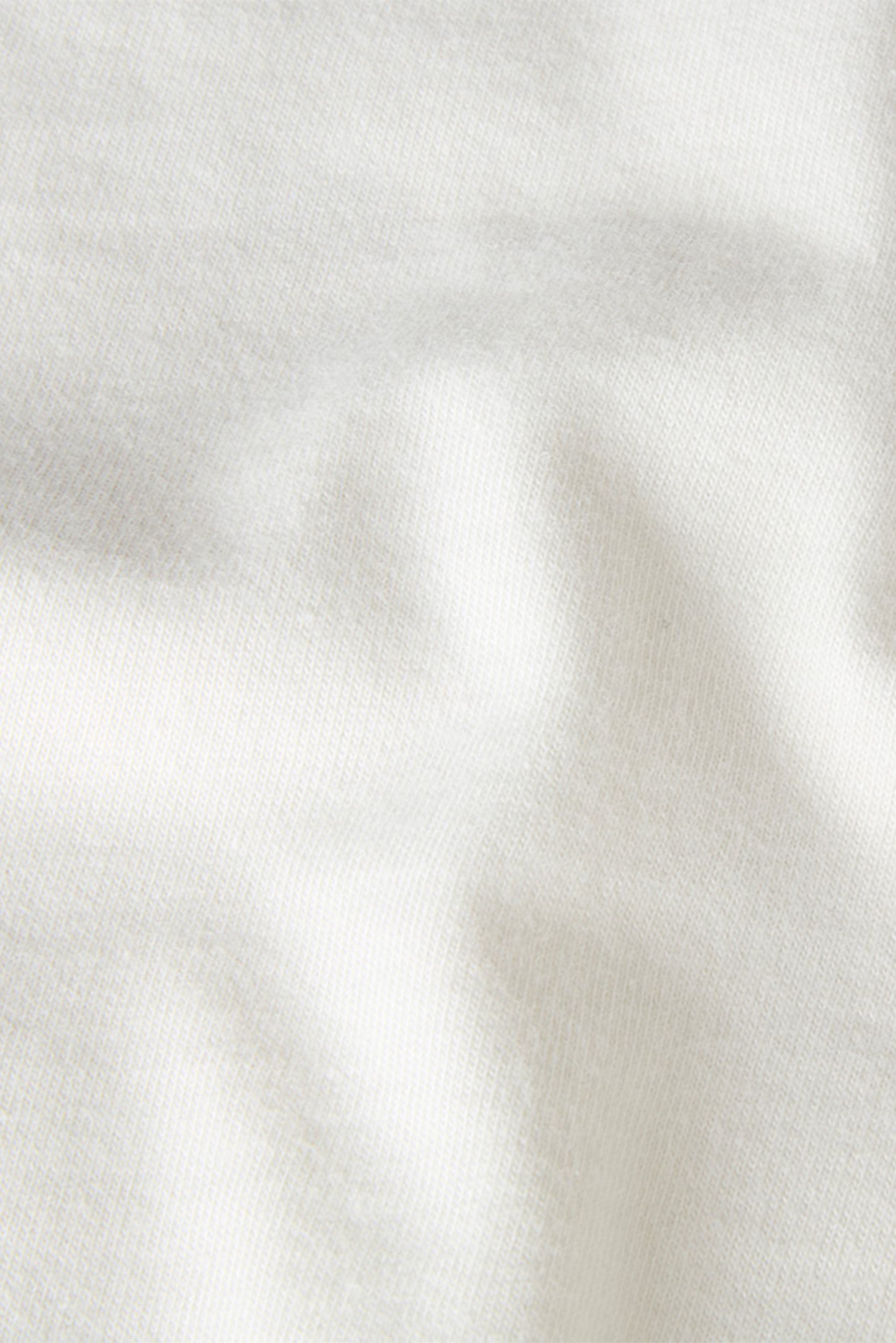 M TNF Red Box S/S Tee